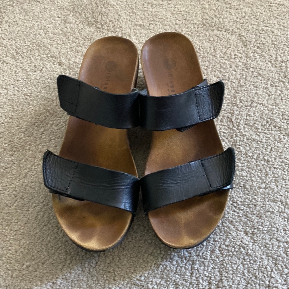 Comfy slides
